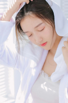 愤怒的拳头